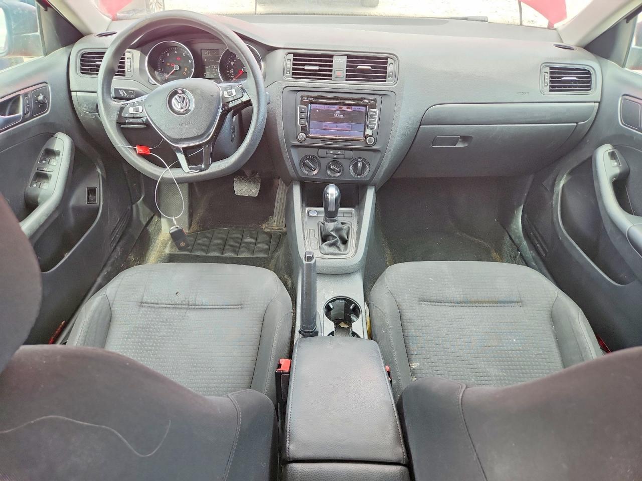 2015 VOLKSWAGEN JETTA