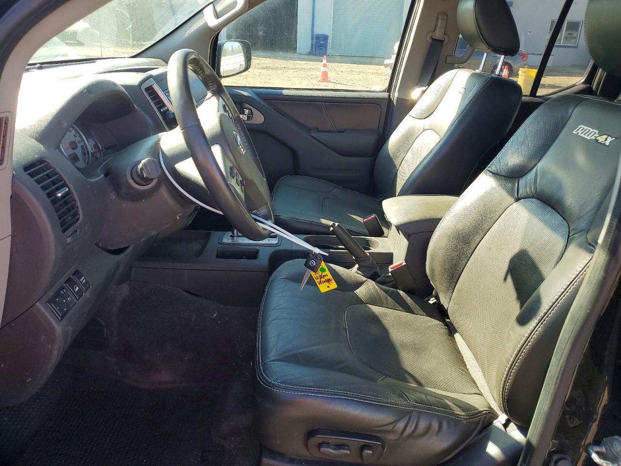2017 NISSAN Frontier