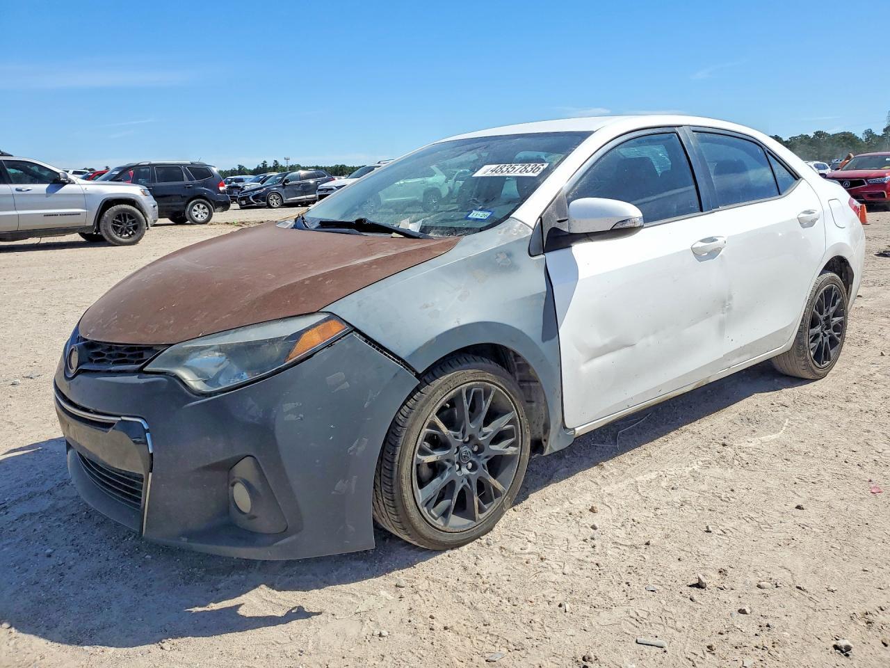 2016 TOYOTA COROLLA