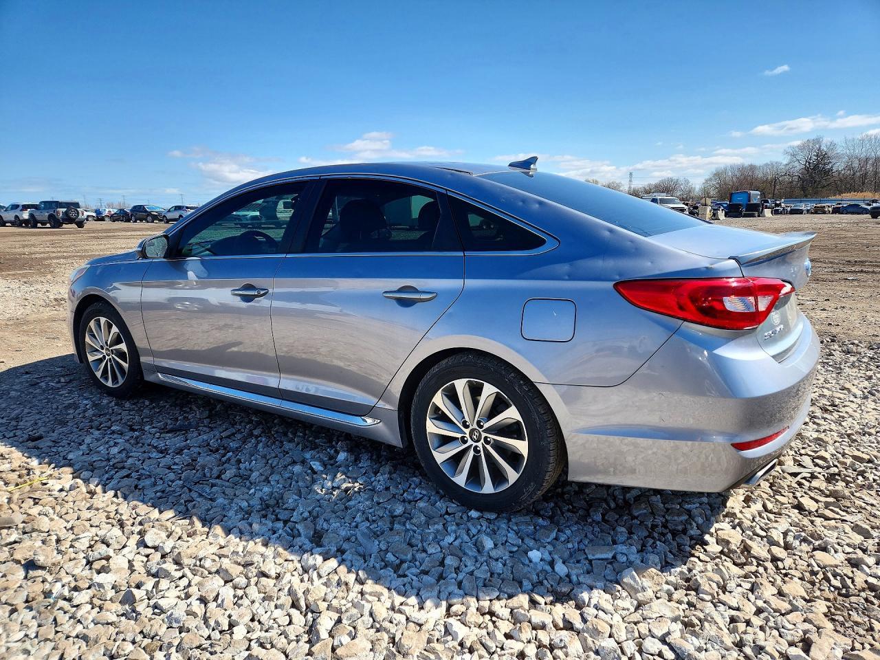 2016 HYUNDAI SONATA