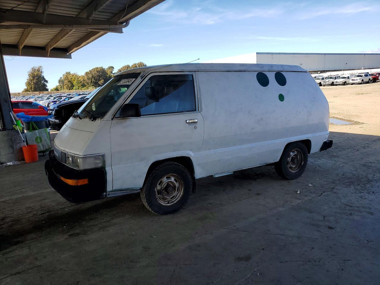 1987 TOYOTA Van Wagon