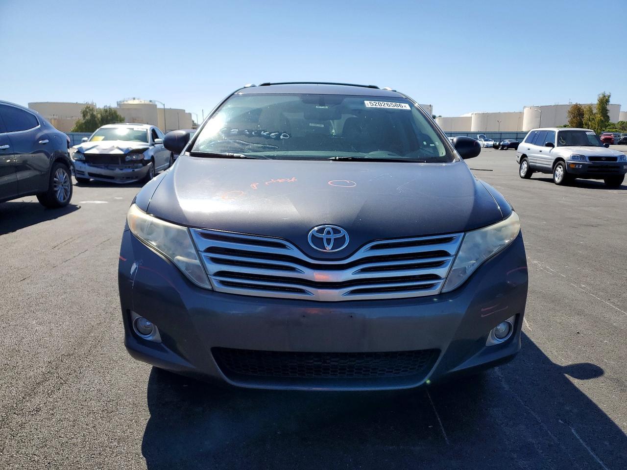 2011 TOYOTA VENZA
