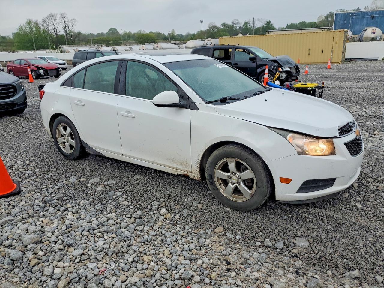 2011 CHEVROLET CRUZE