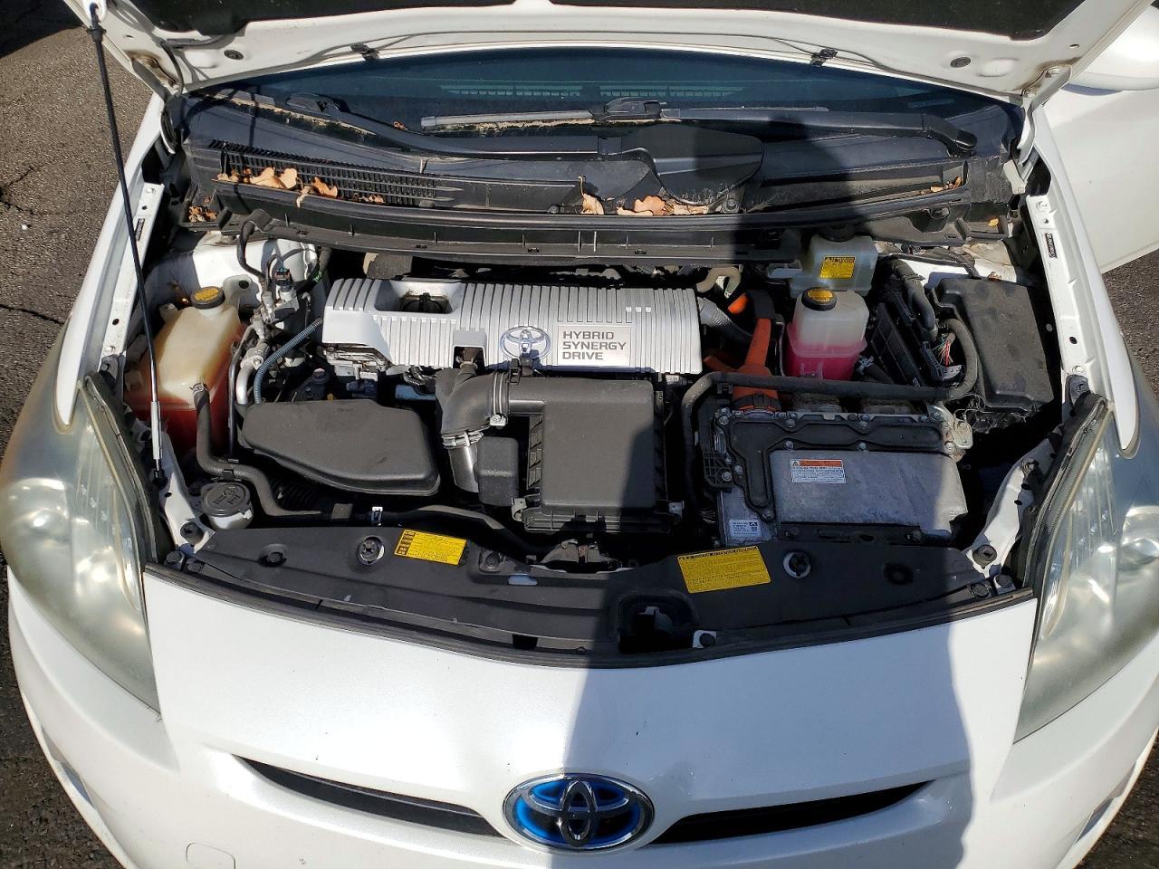 2011 TOYOTA PRIUS