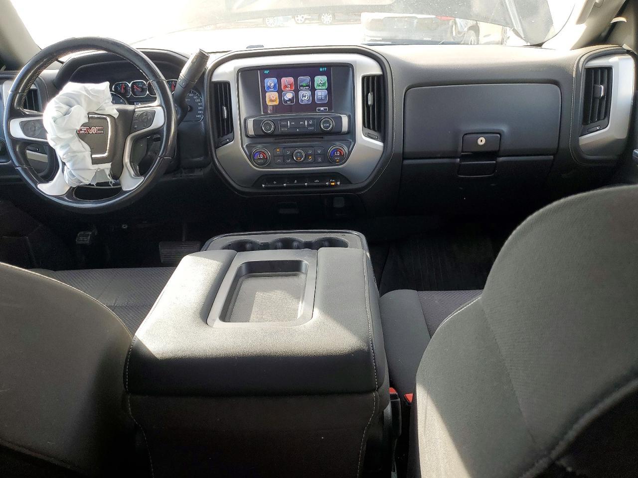 2017 GMC Sierra