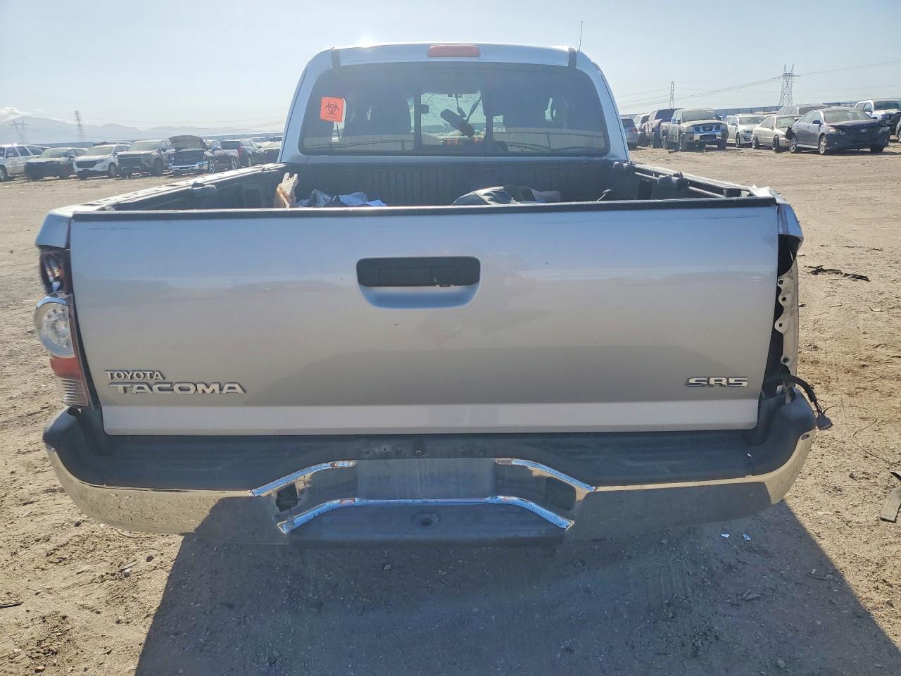 2011 TOYOTA TACOMA