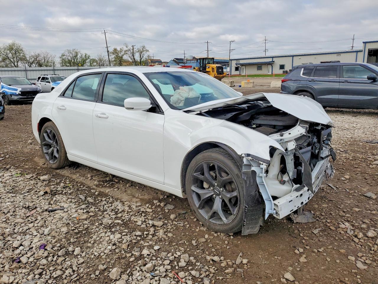 2023 CHRYSLER 300