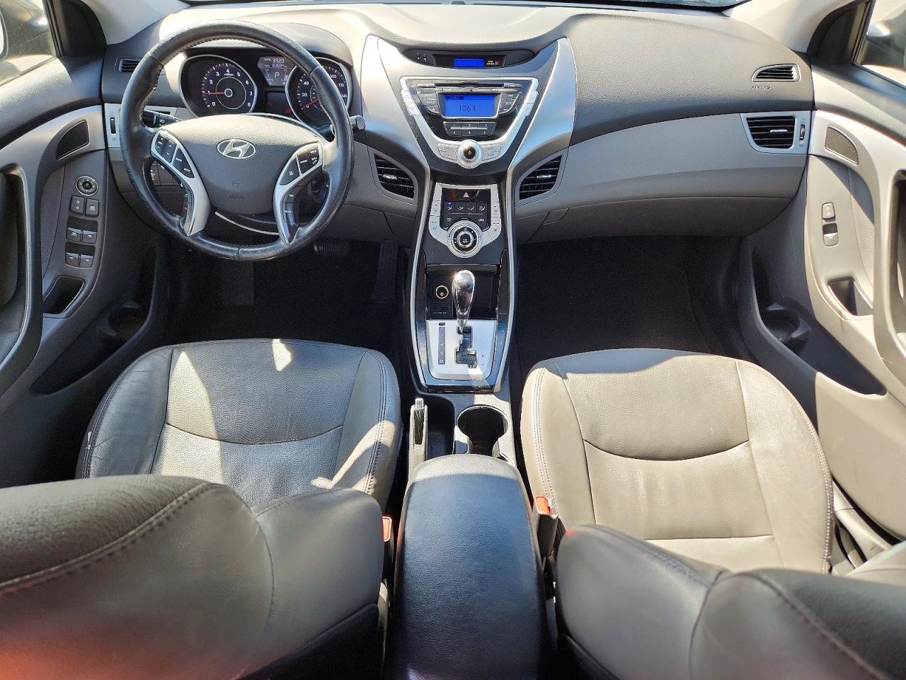 2011 HYUNDAI ELANTRA