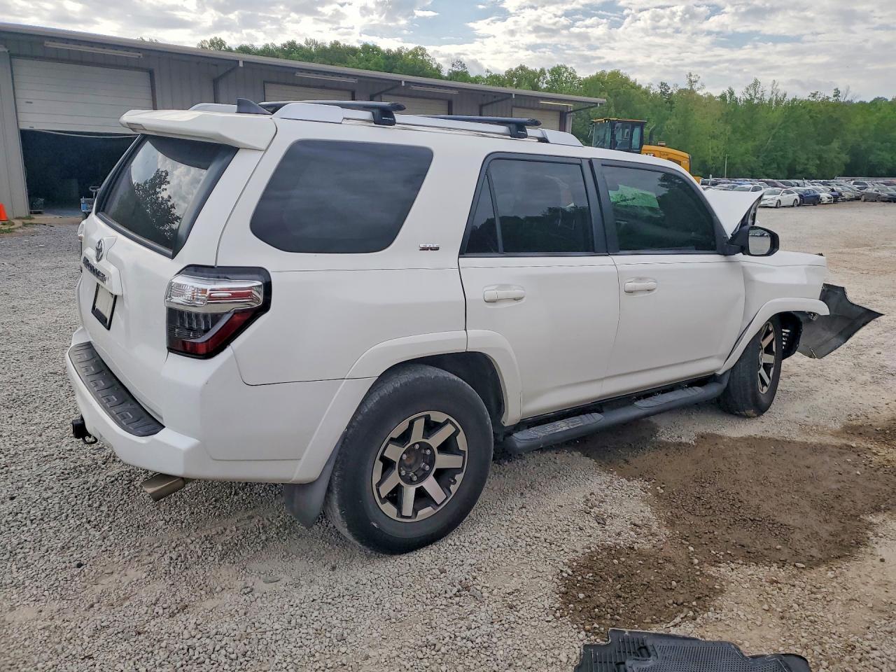 2017 TOYOTA 4Runner