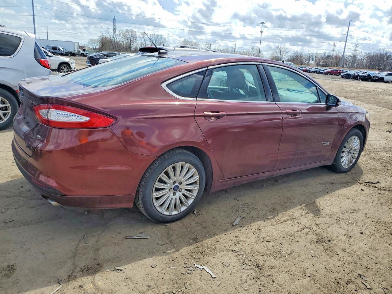 2016 FORD FUSION