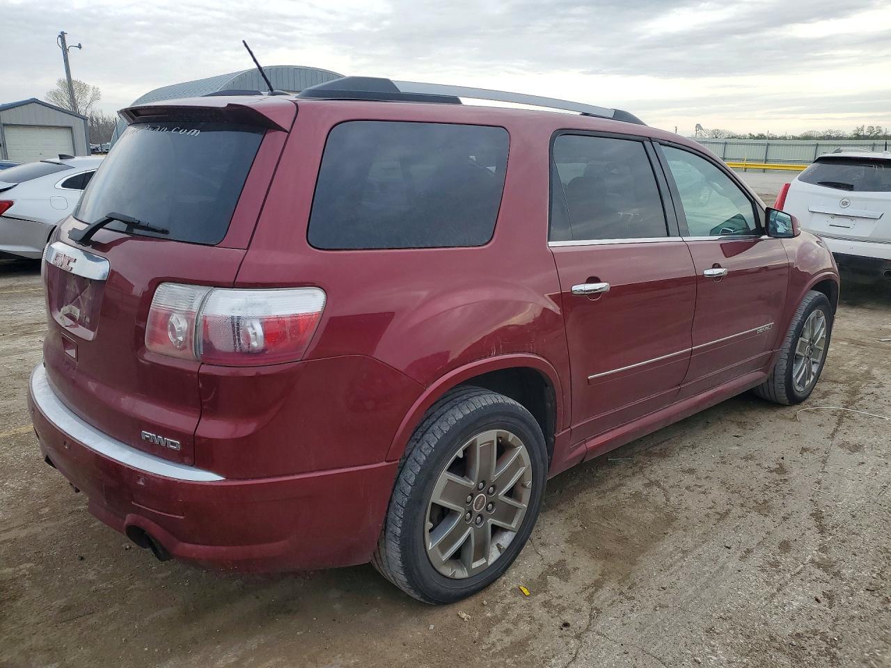 2011 GMC ACADIA