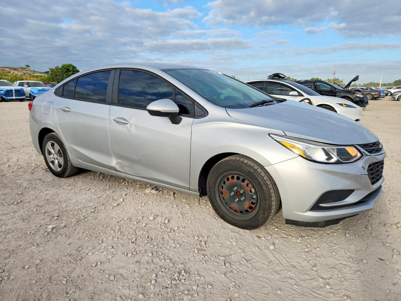 2016 CHEVROLET CRUZE