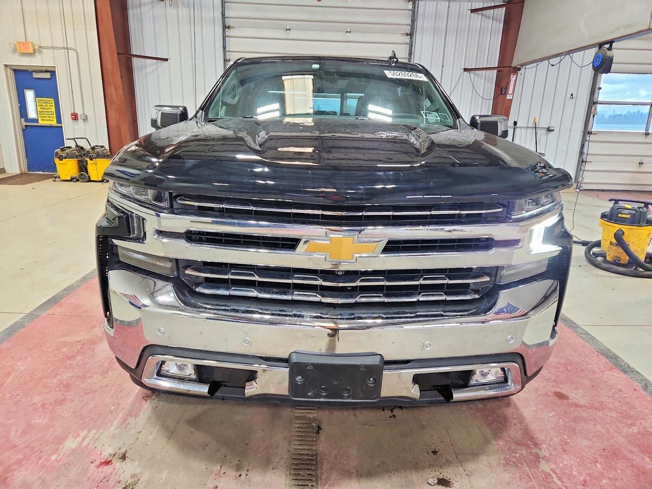 2021 CHEVROLET Silverado