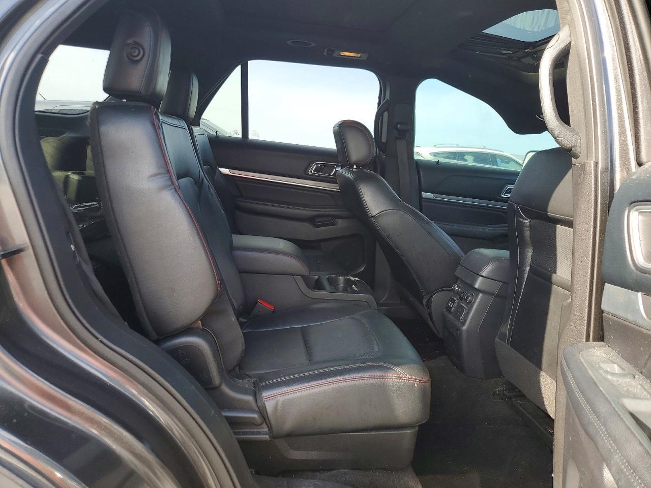 2016 FORD Explorer Sport Trac