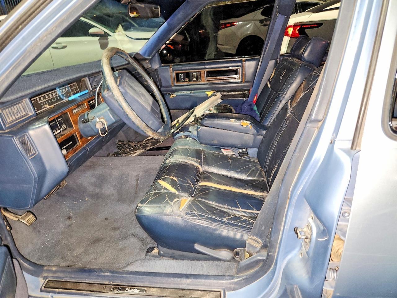 1991 CADILLAC Deville
