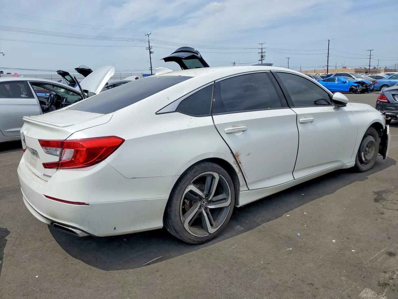 2018 HONDA ACCORD