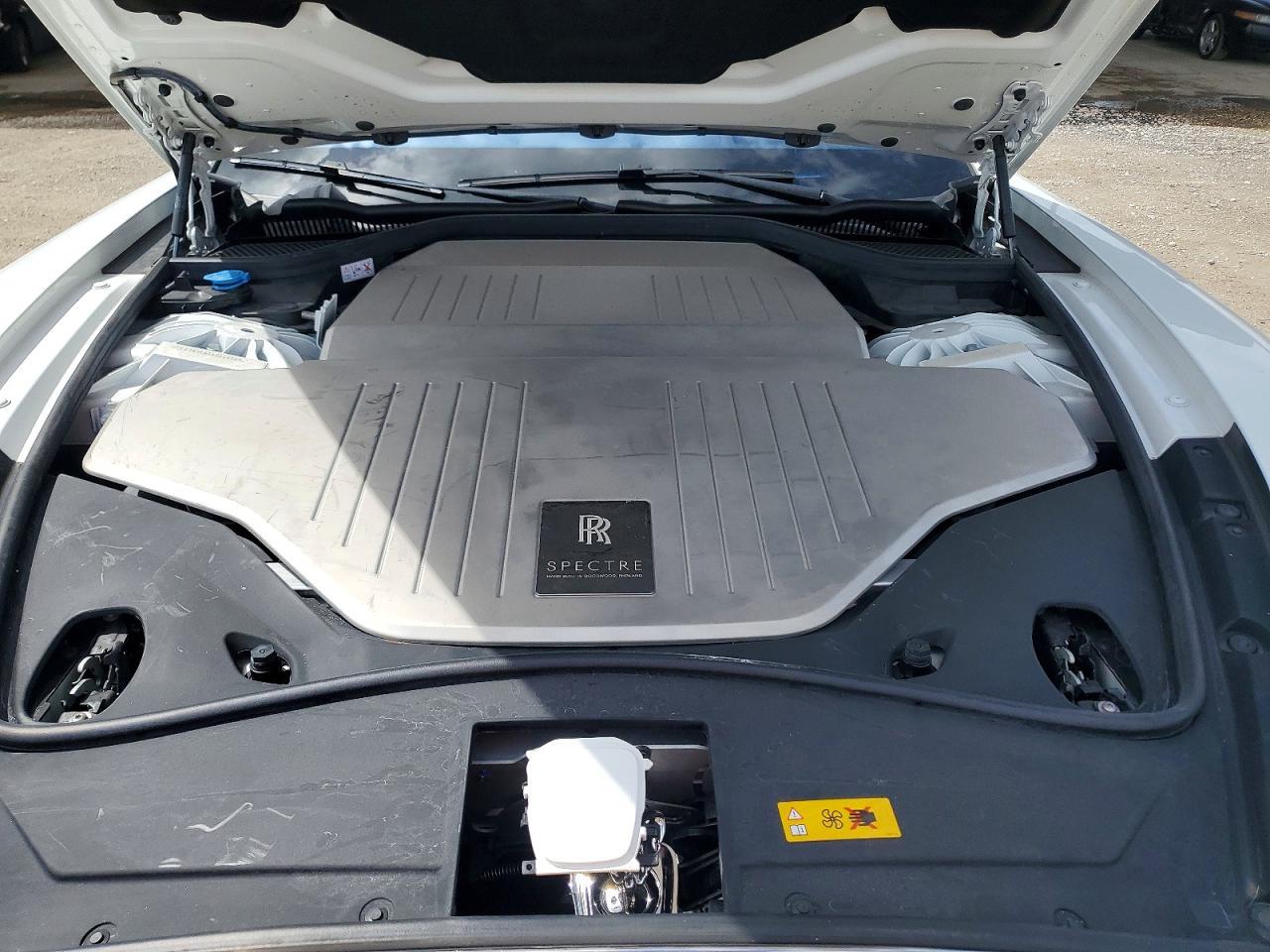 2024 ROLLS-ROYCE Spectre