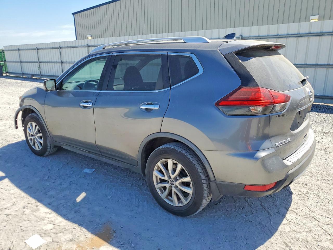 2017 NISSAN ROGUE