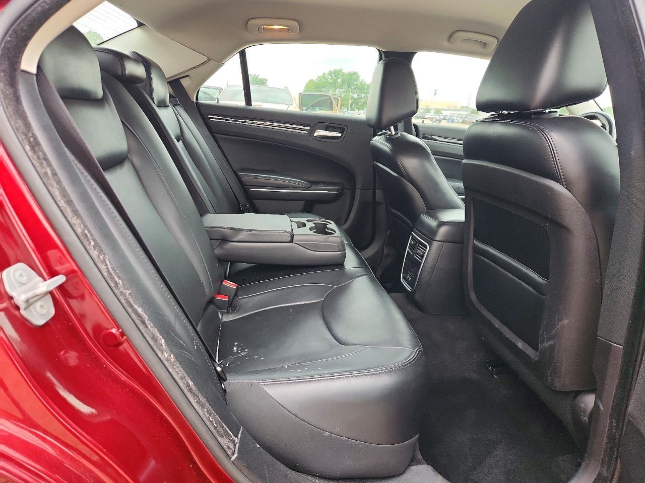 2015 CHRYSLER 300