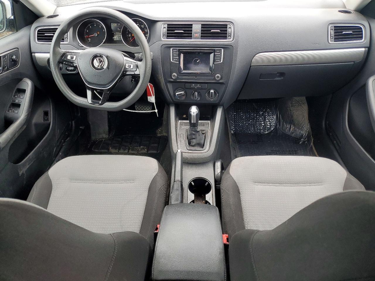2018 VOLKSWAGEN JETTA