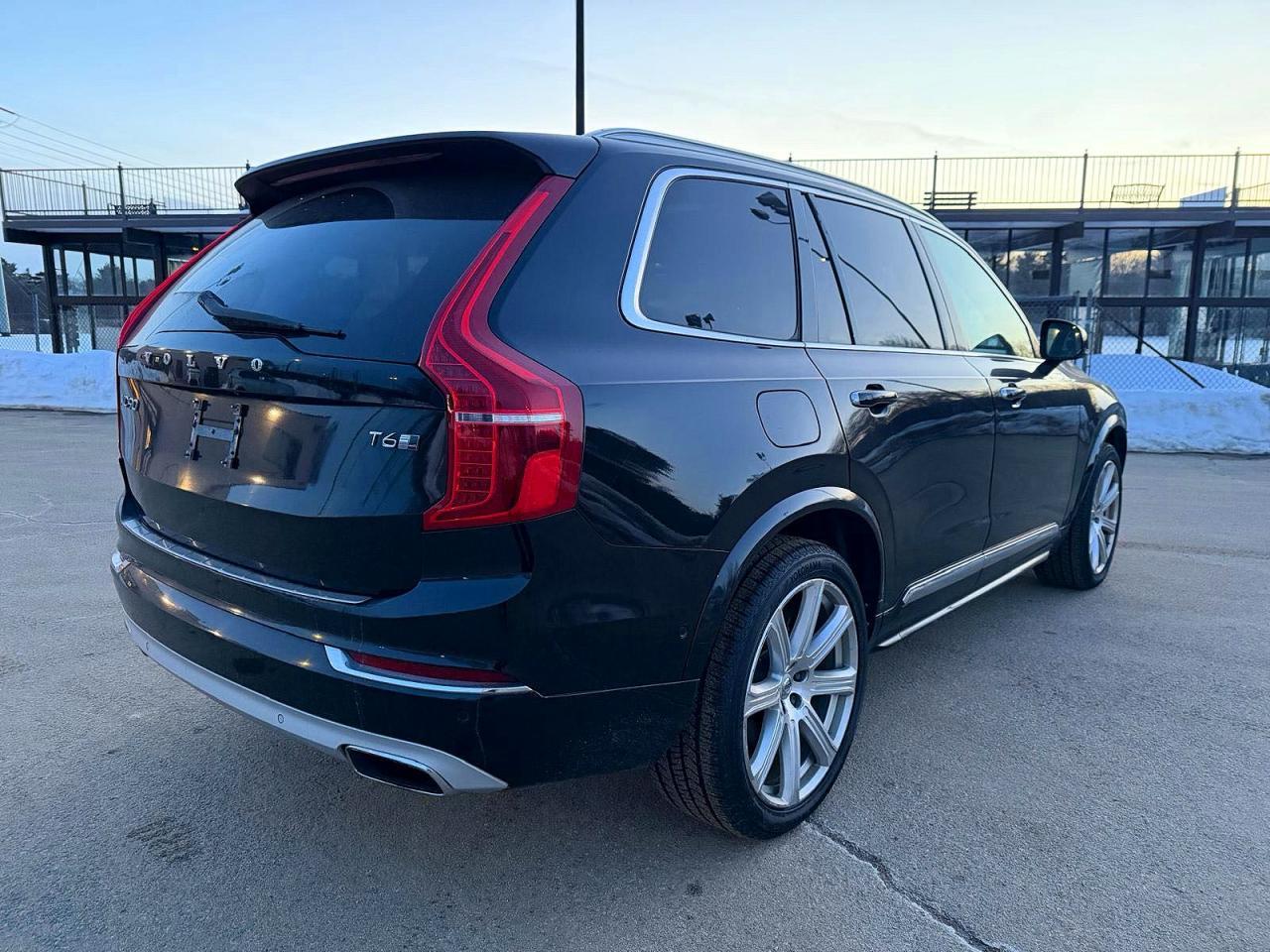 2018 VOLVO XC90