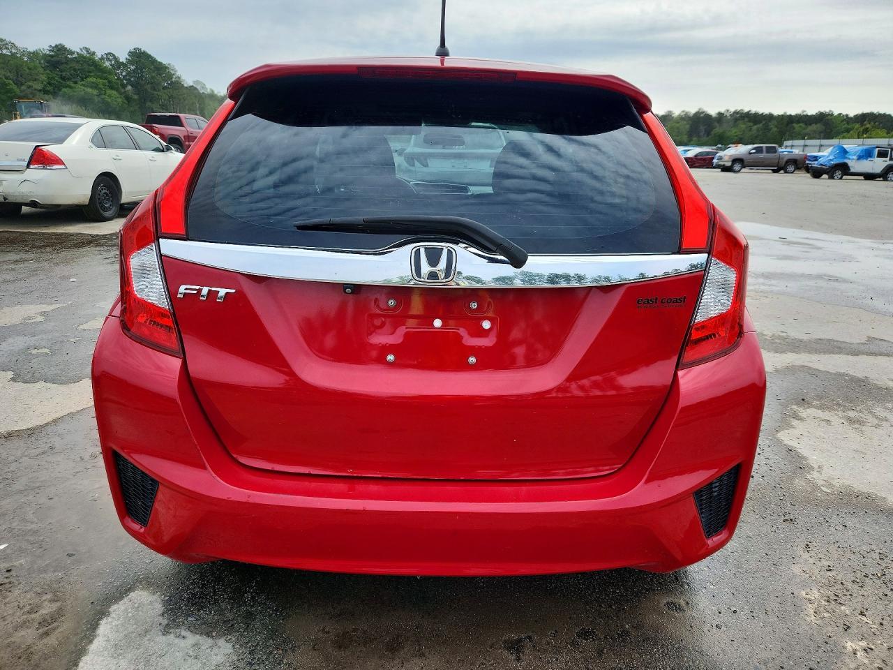 2015 HONDA FIT
