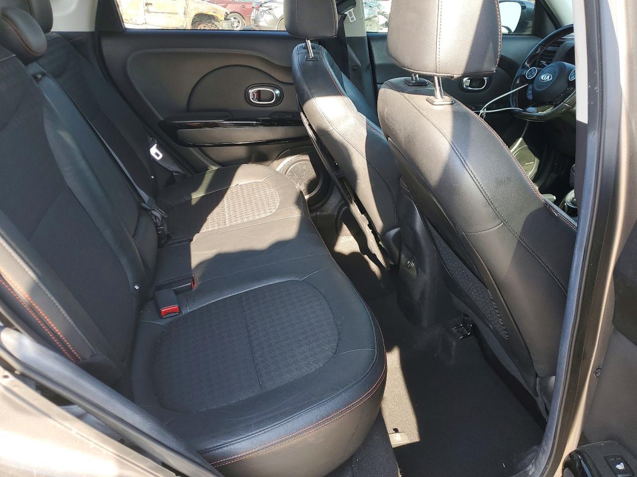 2017 KIA SOUL