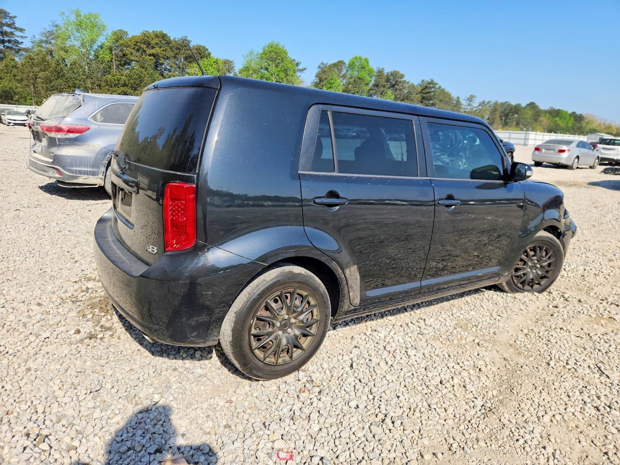 2008 SCION xB