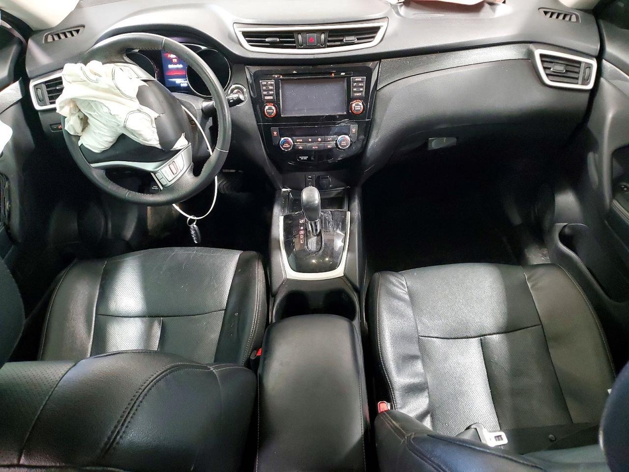 2016 NISSAN ROGUE