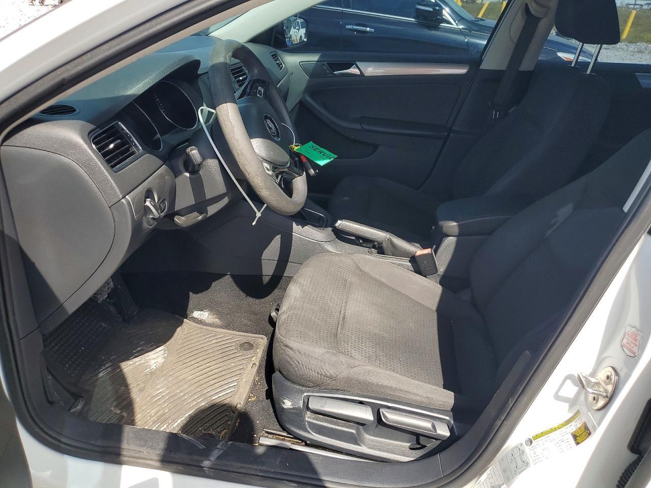2016 VOLKSWAGEN JETTA