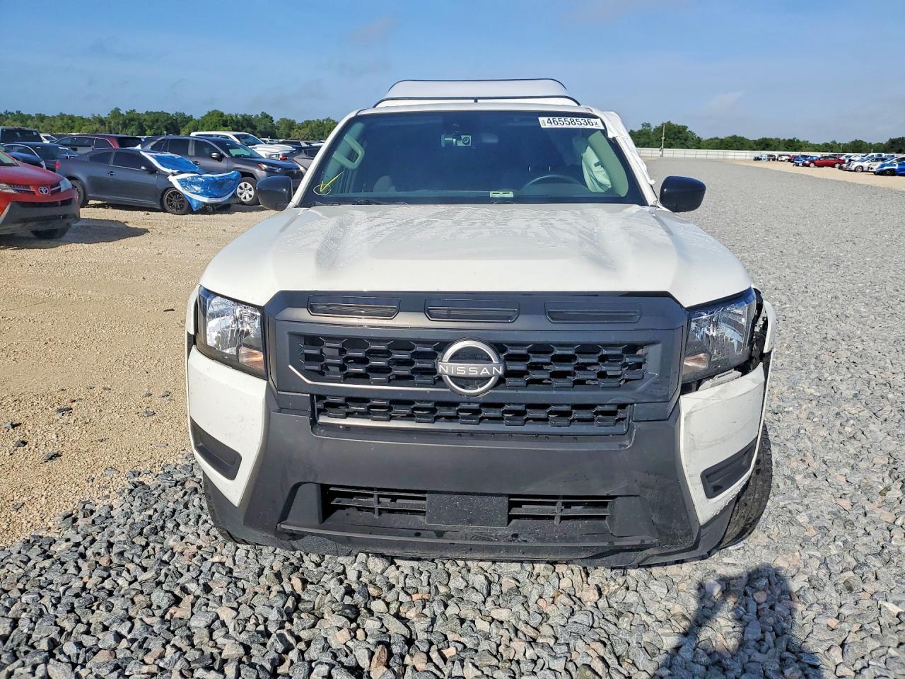 2025 NISSAN Frontier