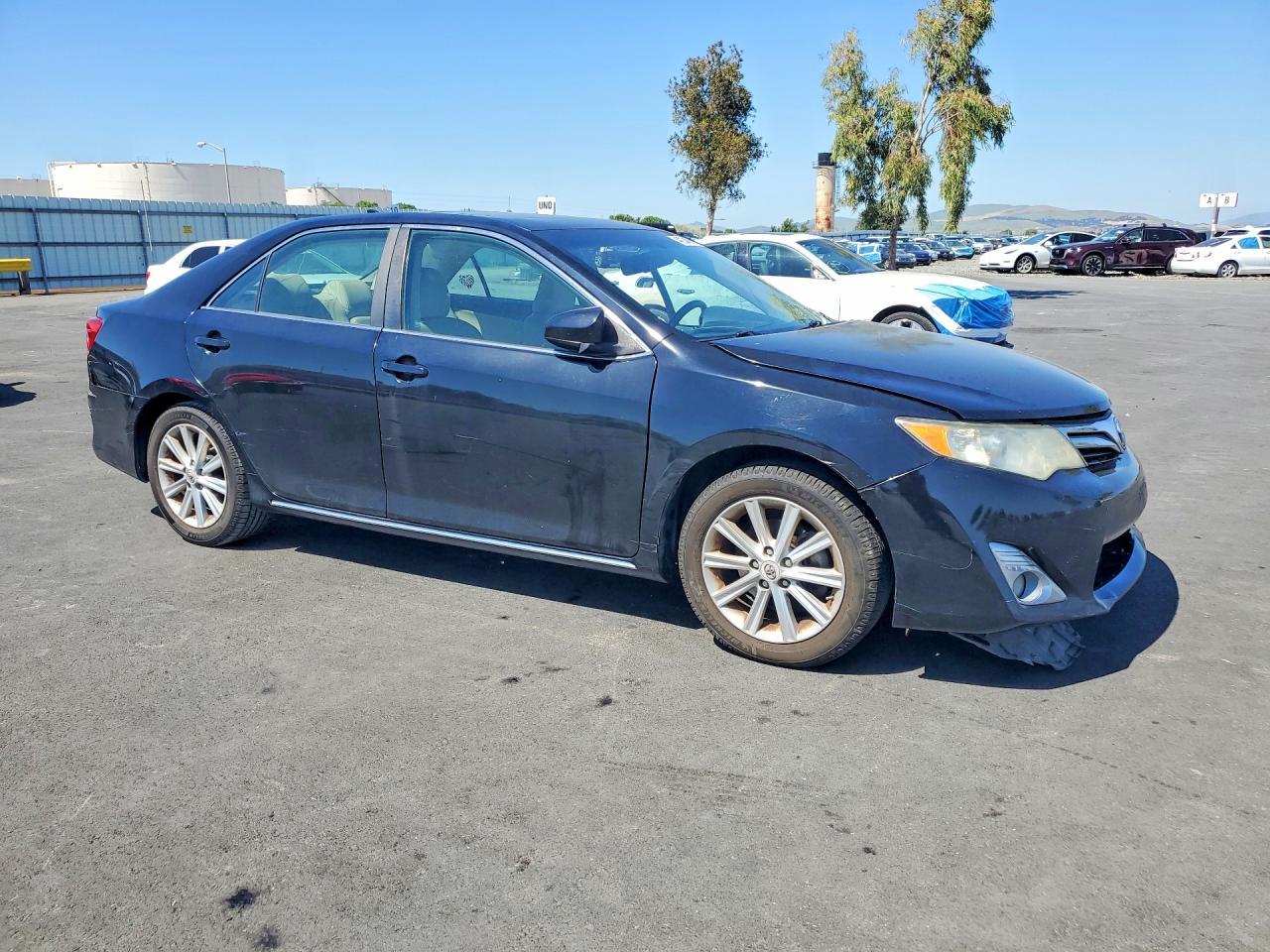 2012 TOYOTA CAMRY