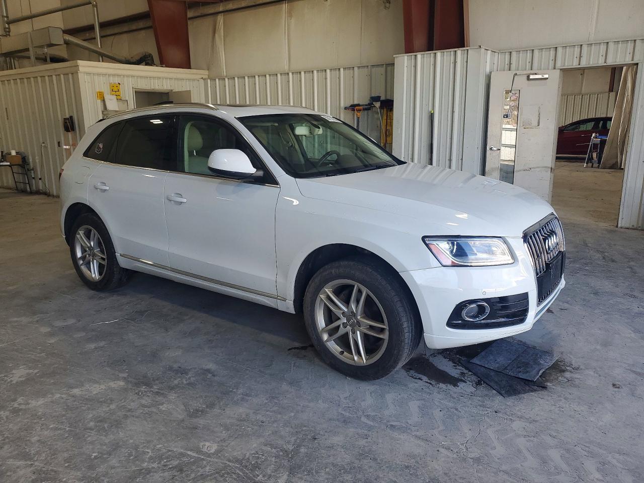 2014 AUDI Q5