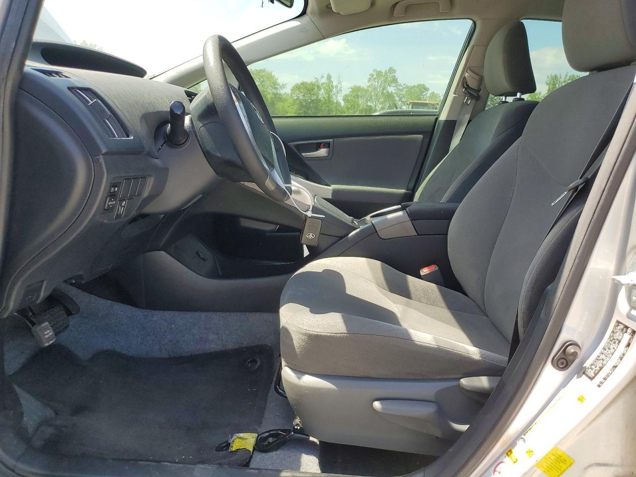 2015 TOYOTA PRIUS