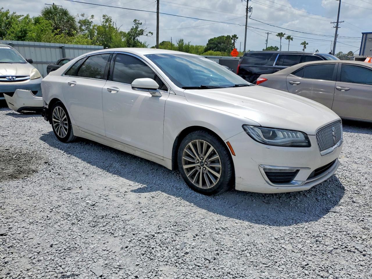 2020 LINCOLN MKZ