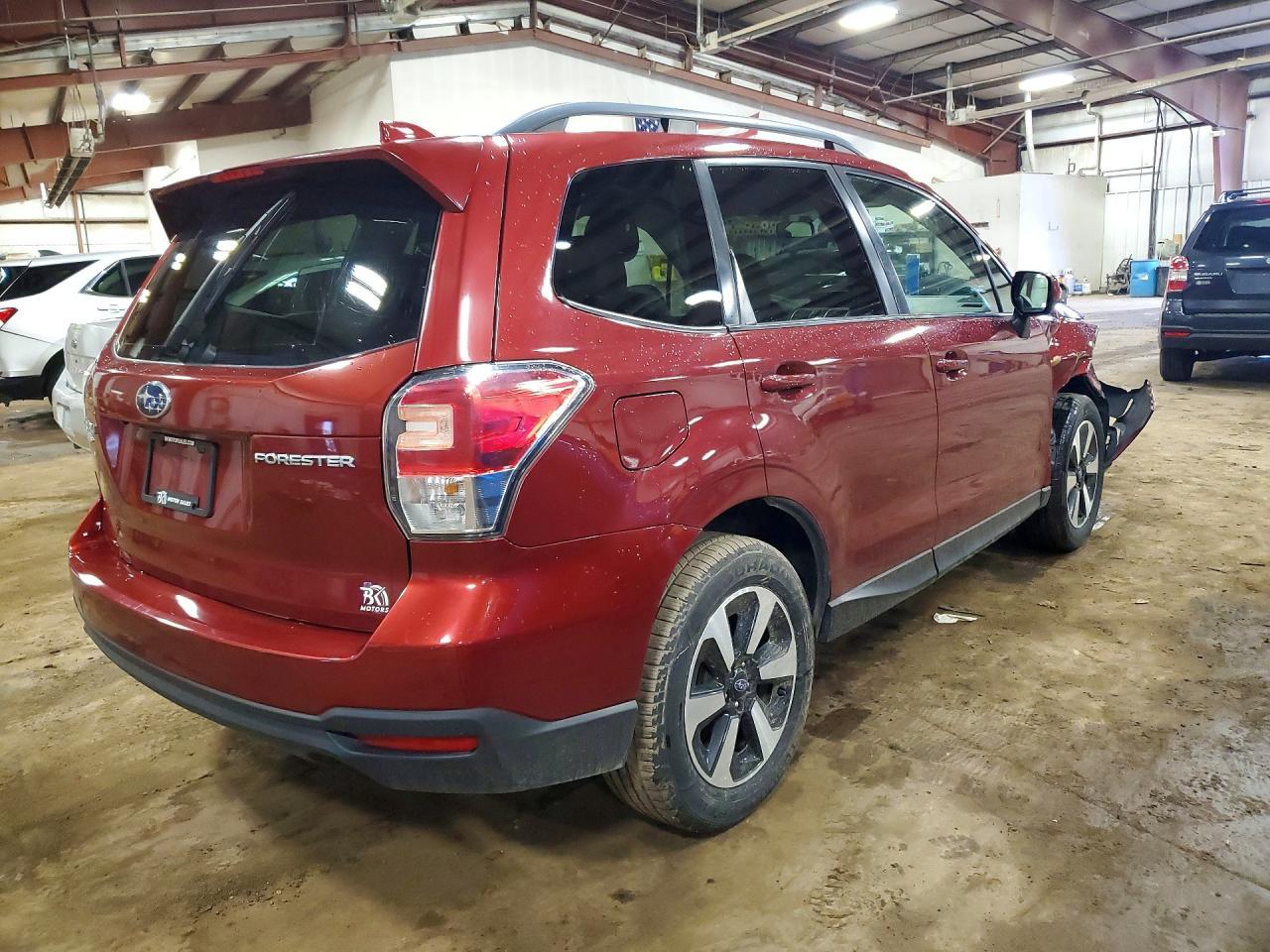 2017 SUBARU FORESTER