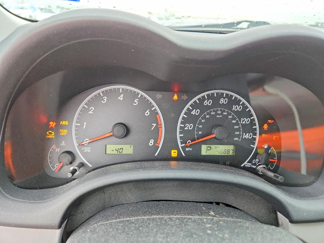 2013 TOYOTA COROLLA