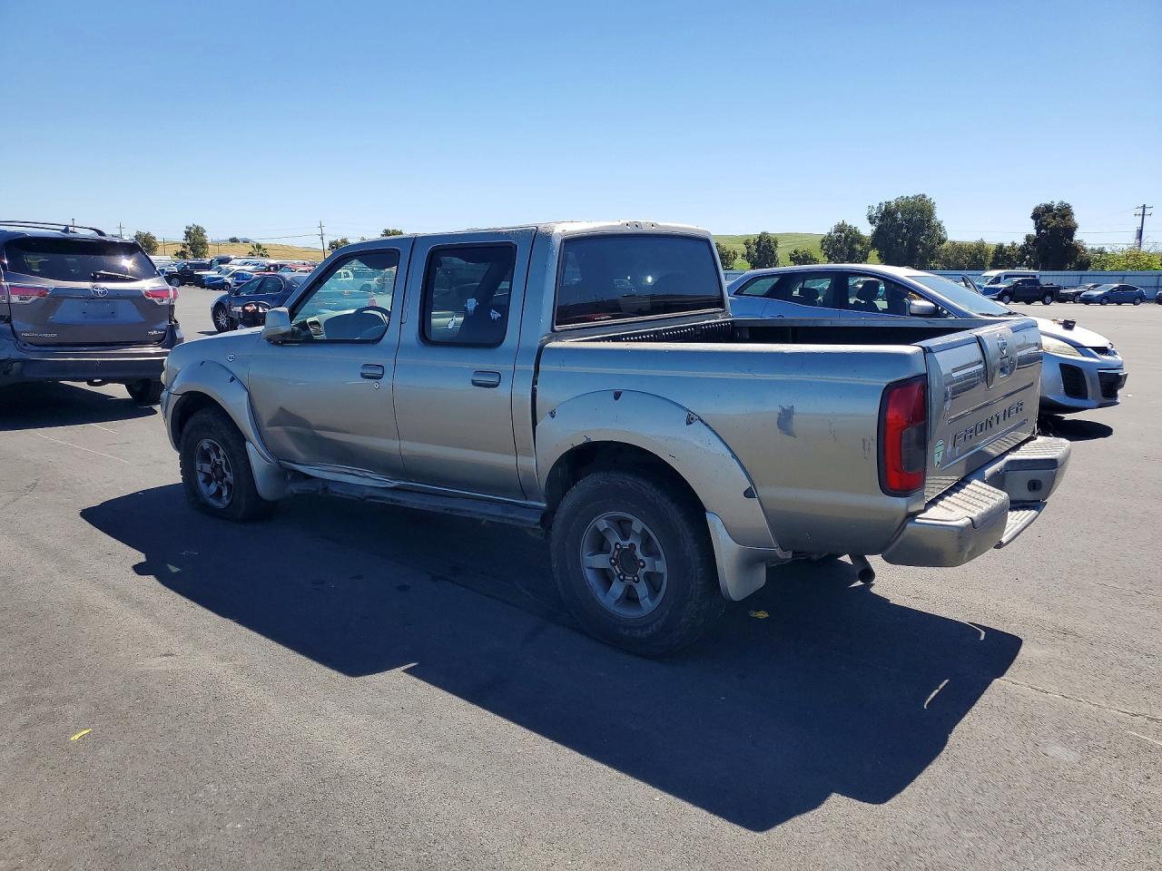2001 NISSAN Frontier