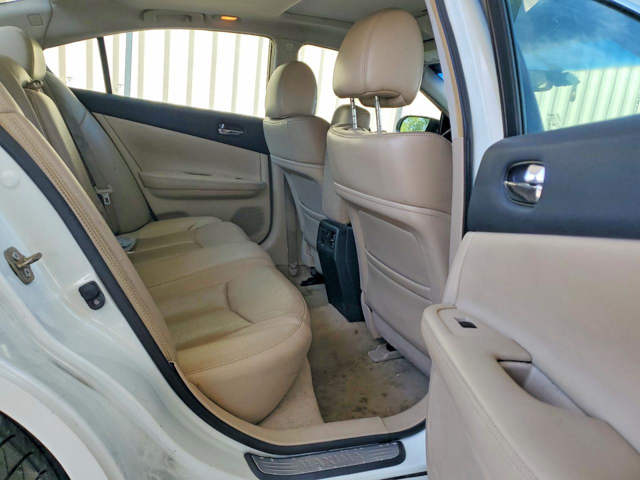 2014 NISSAN Maxima