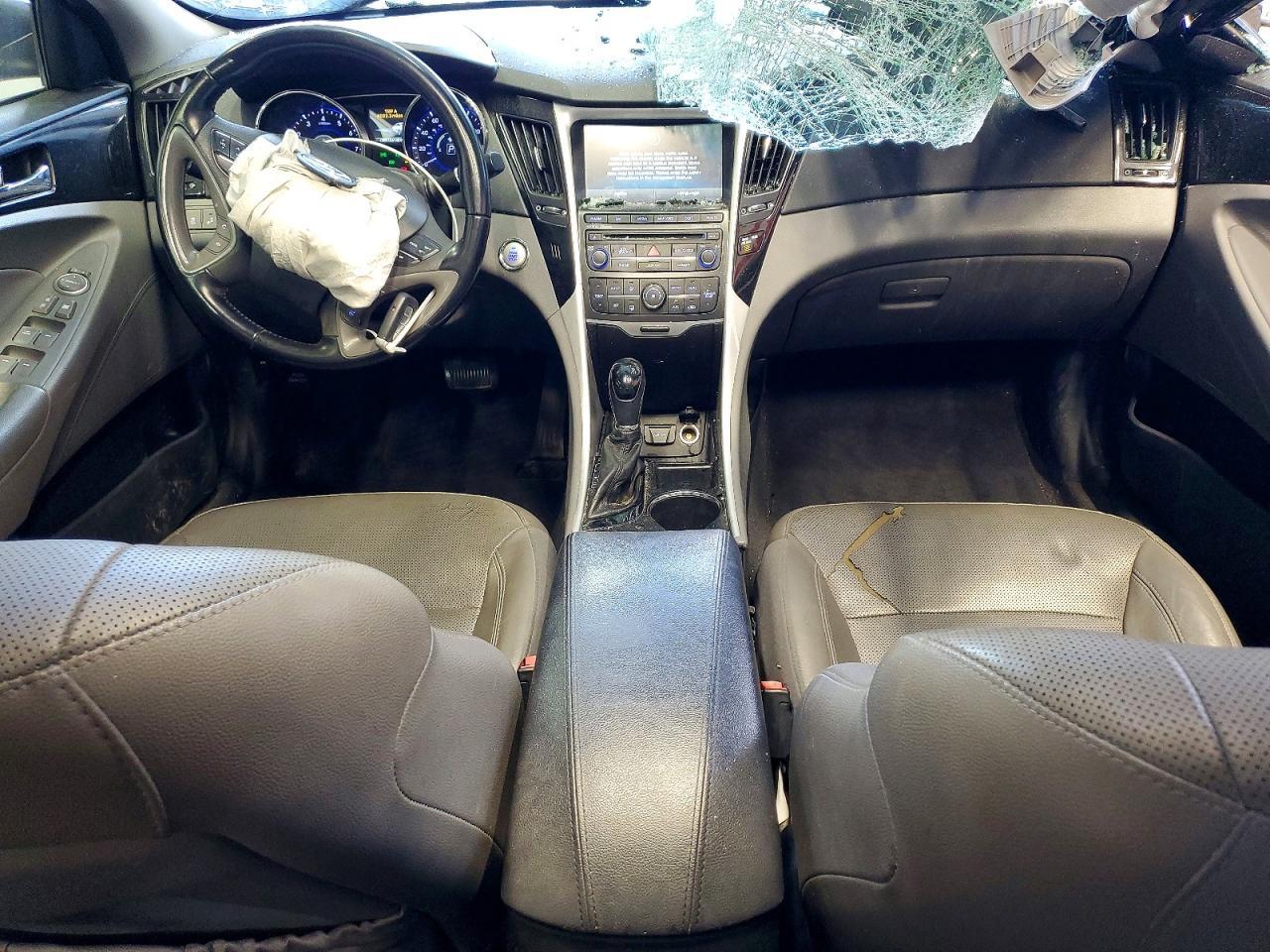 2014 HYUNDAI SONATA