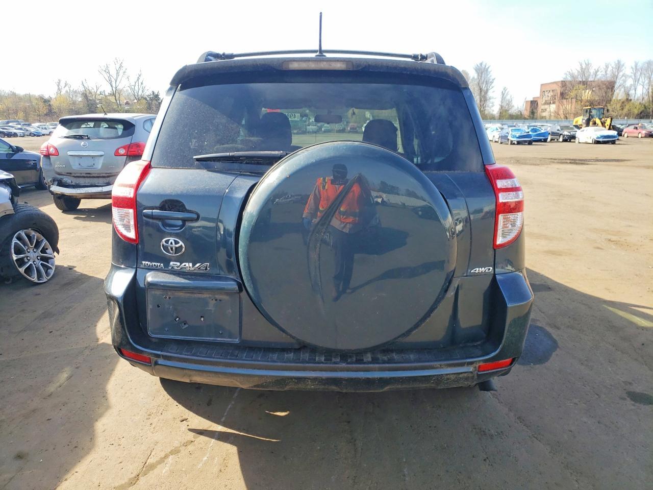 2010 TOYOTA RAV4