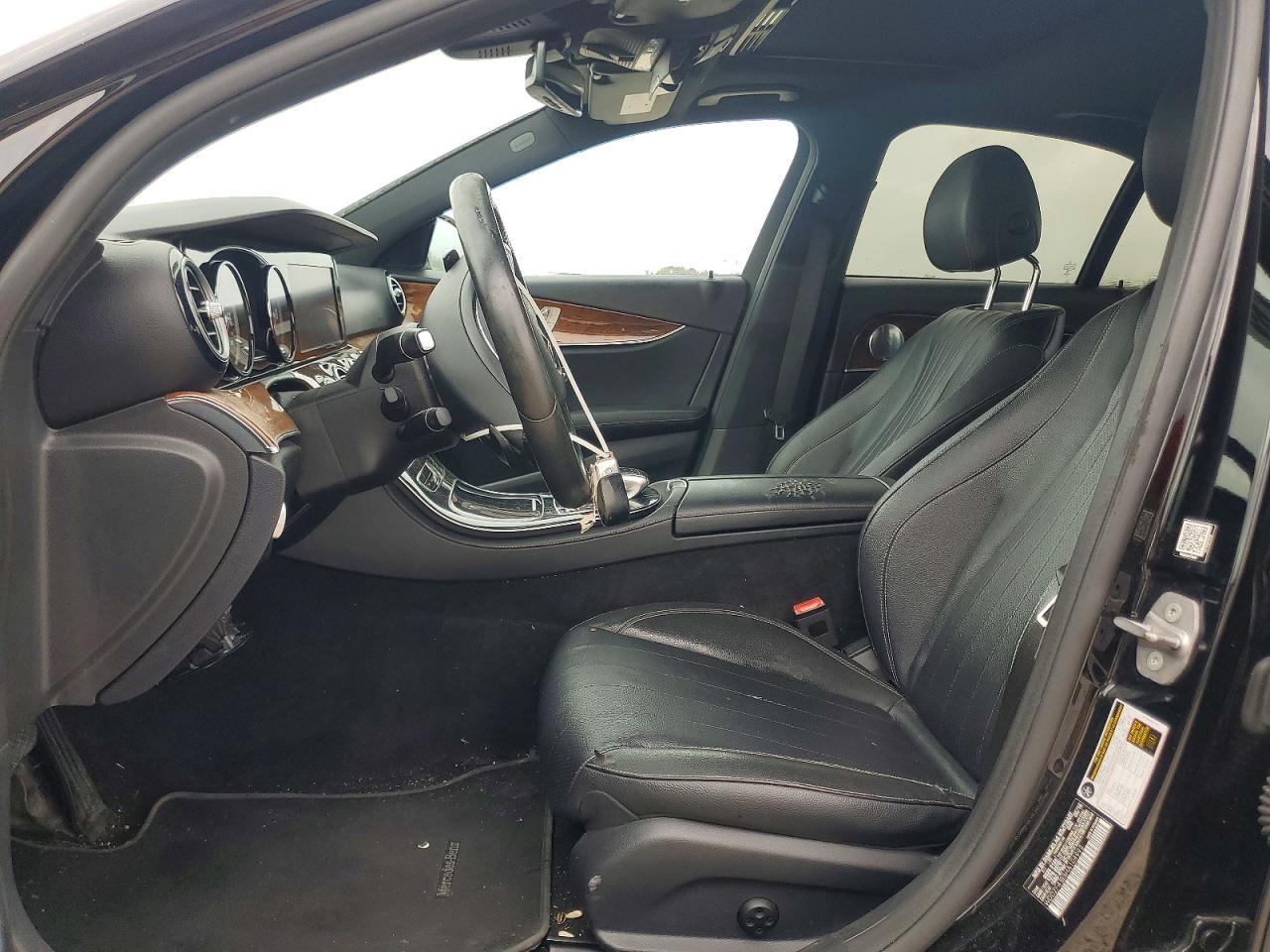 2017 MERCEDES-BENZ E-Class