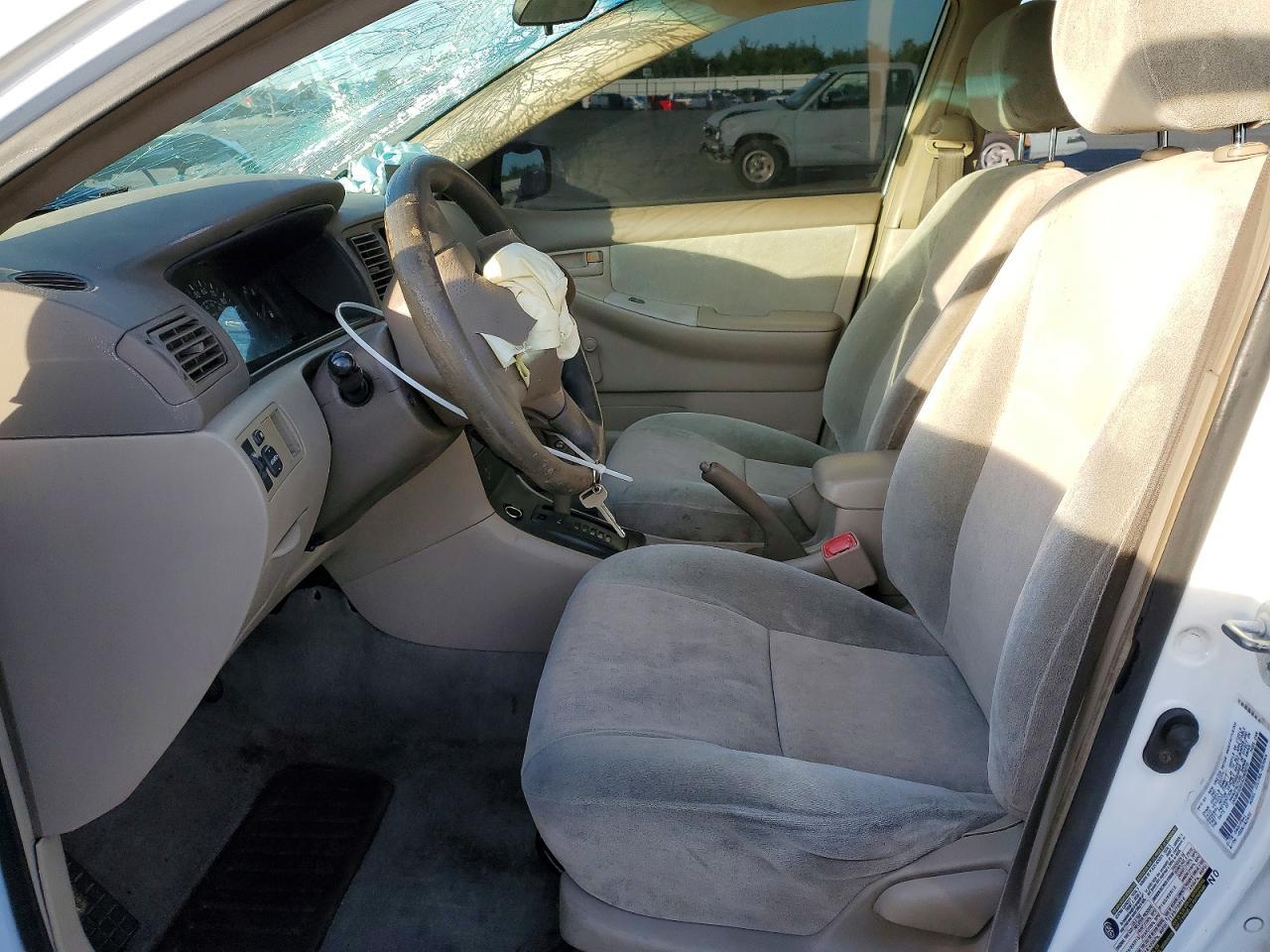 2004 TOYOTA COROLLA