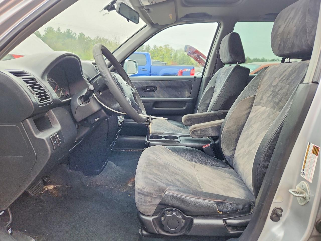 2004 HONDA CR-V