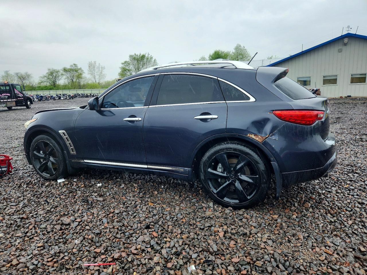 2009 INFINITI FX50