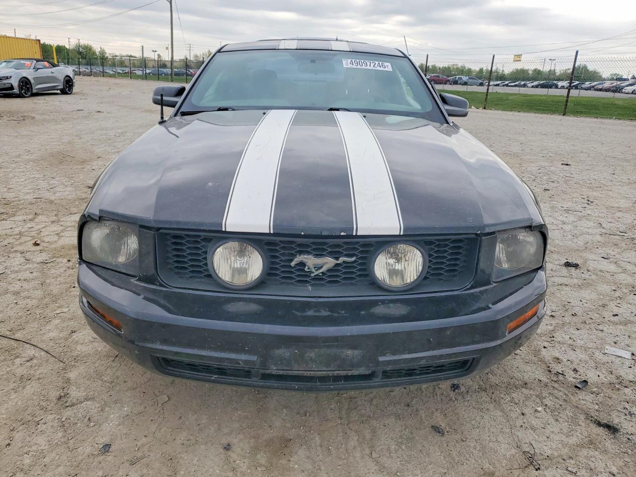 2005 FORD MUSTANG