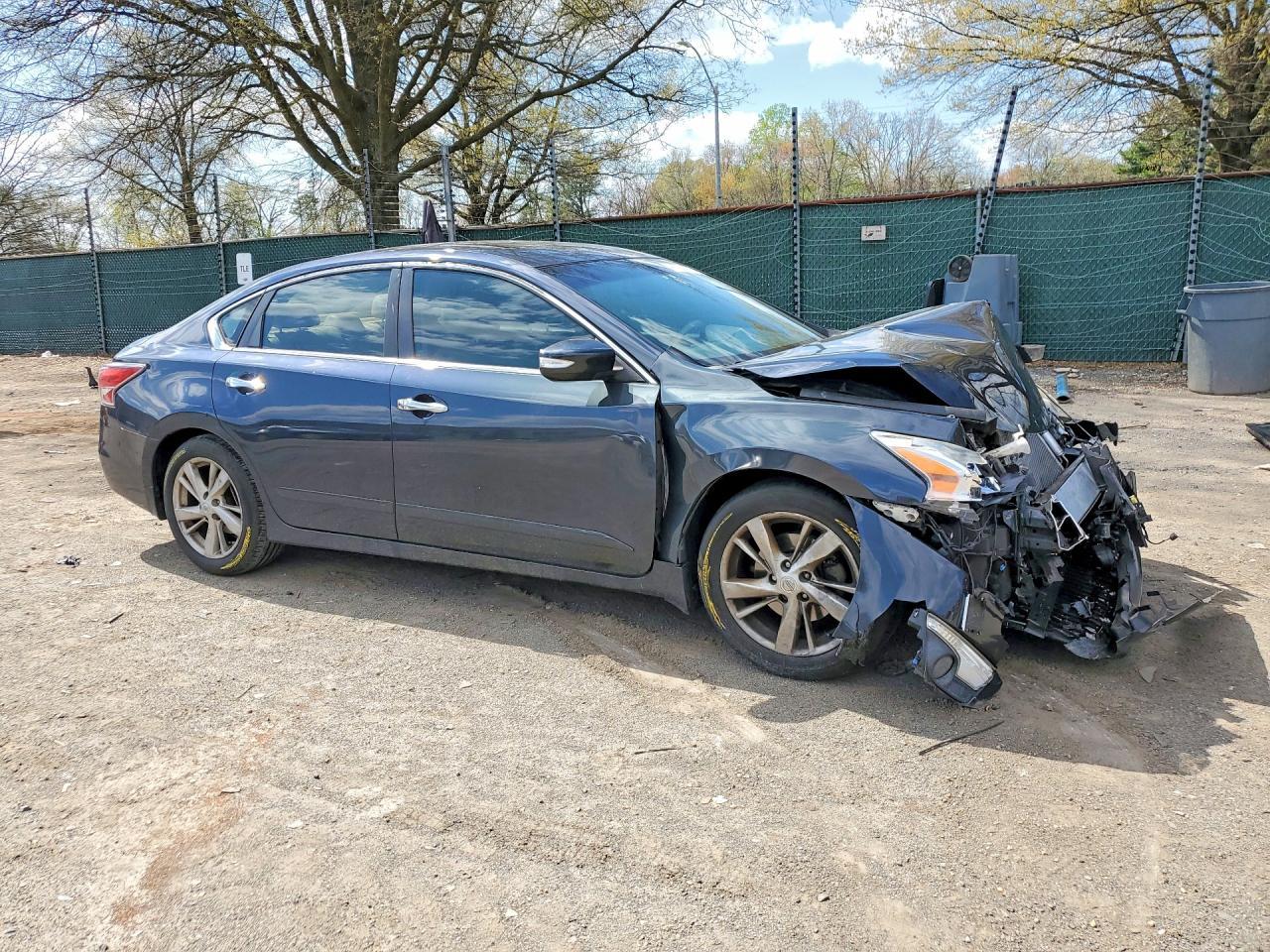 2015 NISSAN ALTIMA