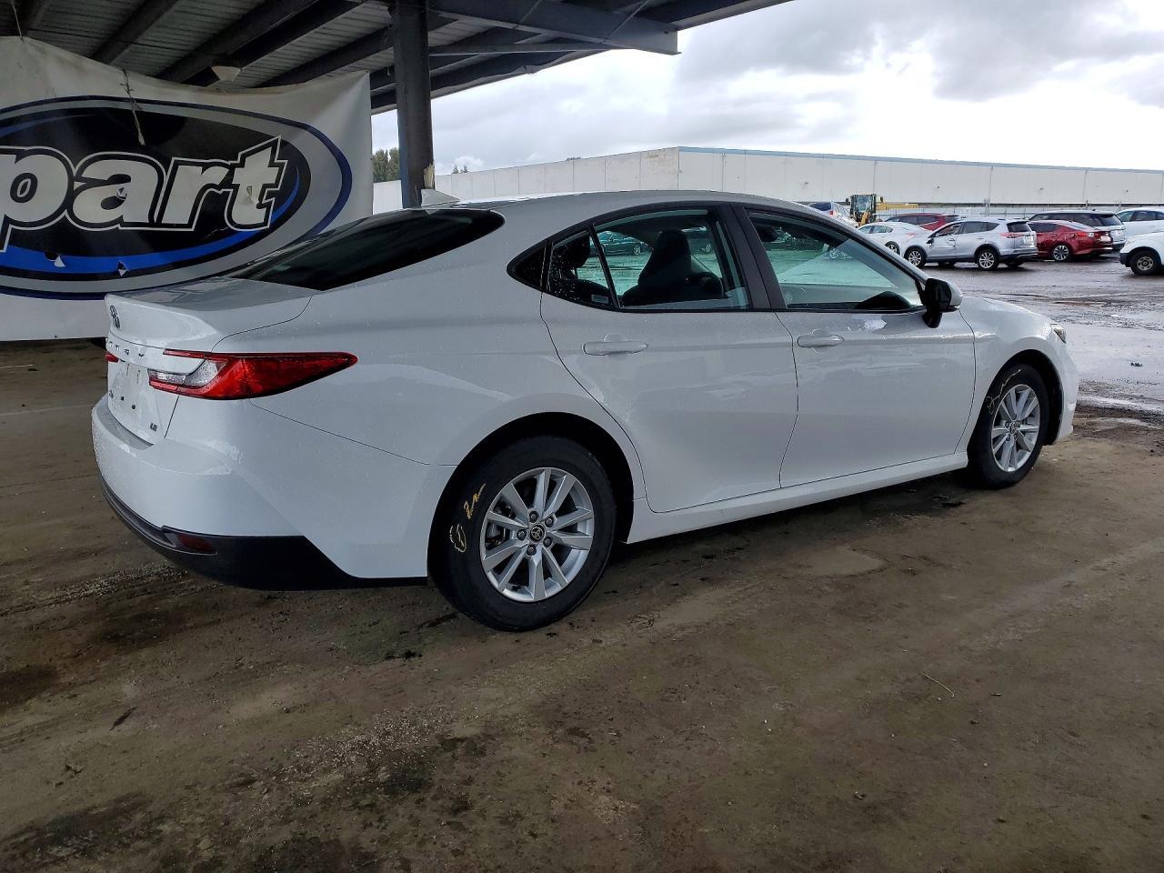 2025 TOYOTA CAMRY