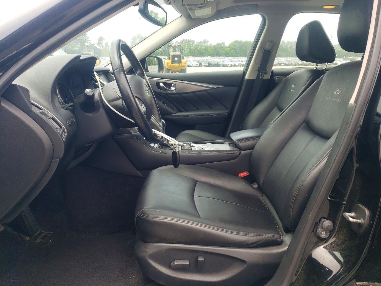 2014 INFINITI Q50