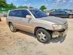 2005 TOYOTA HIGHLANDER